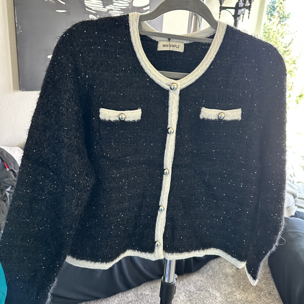 Max Simple Essential Black Cashmere Cardi Size Large NWT - Picture 2 of 4